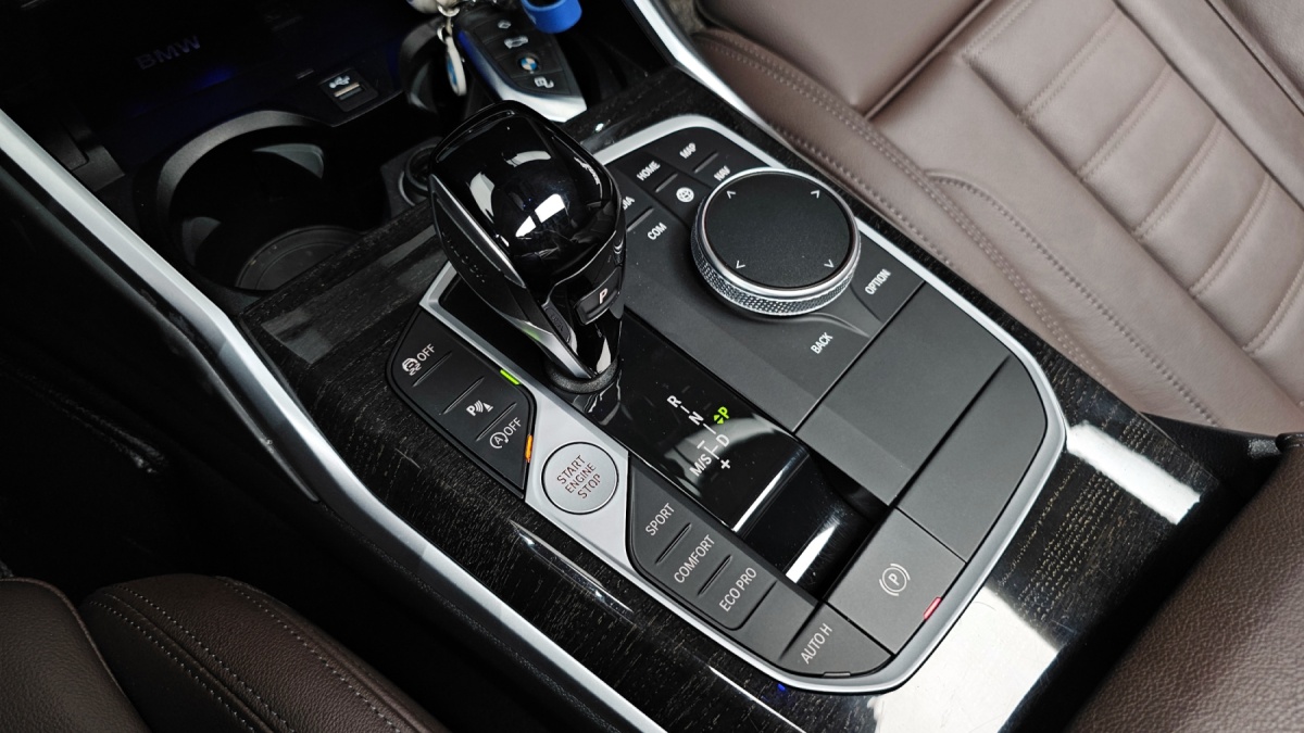BMW 3 Series, 2022 — фото 8 из 12