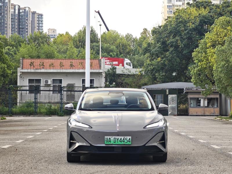 Hongqi EH5 (Tiangong 05), 2025 — фото 2 из 10