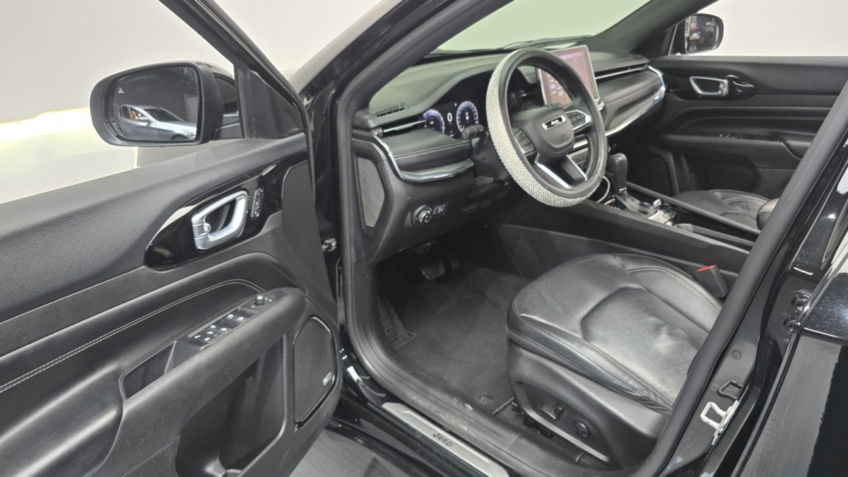 Jeep Compass, 2022 — фото 9 из 12
