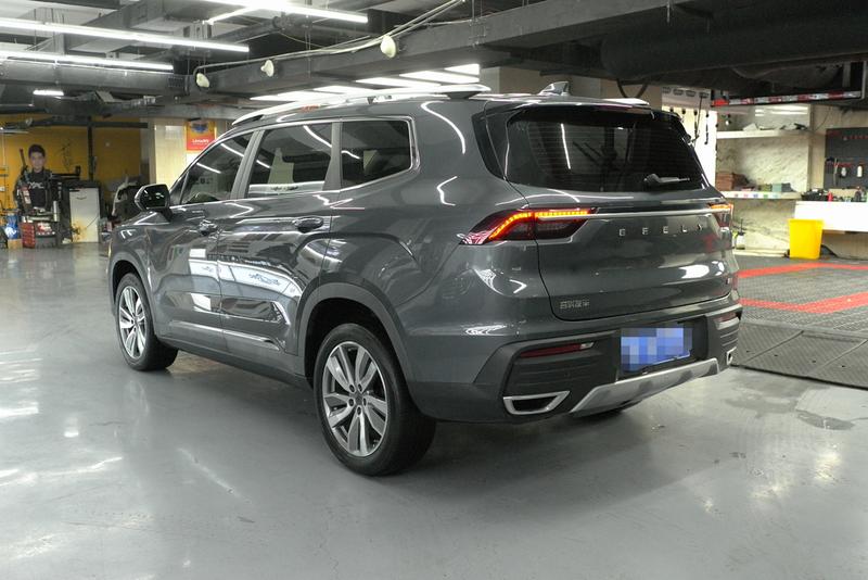 Geely Okavango, 2022 — фото 5 из 12