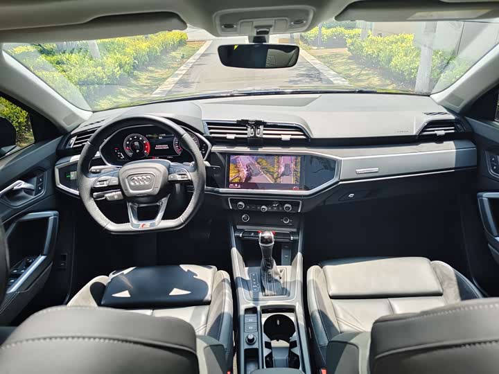 Audi Q3 Sportback, 2022 — фото 4 из 9