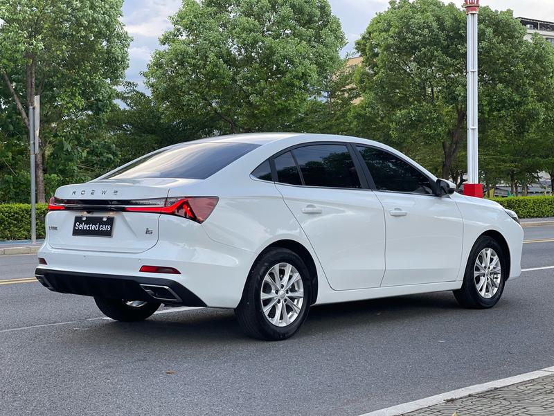Roewe i5, 2025 — фото 7 из 12