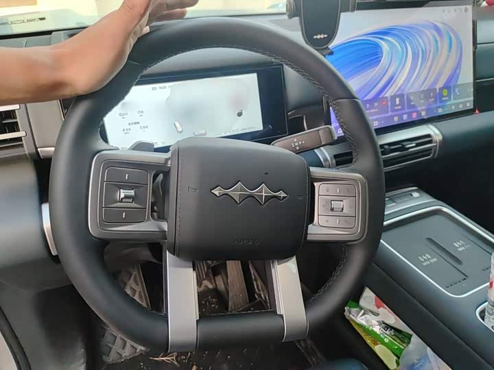 BYD FangChengBao Titanium 7 (Tai 7), 2026 — фото 6 из 9