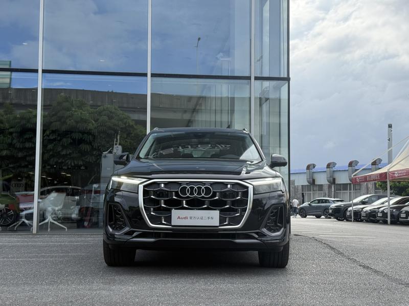 Audi Q7, 2025 — фото 2 из 12