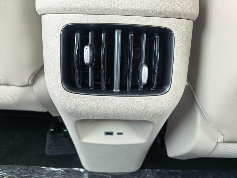 BYD Sea Lion 05 DM-i Hybrid, 2026 — фото 12 из 12