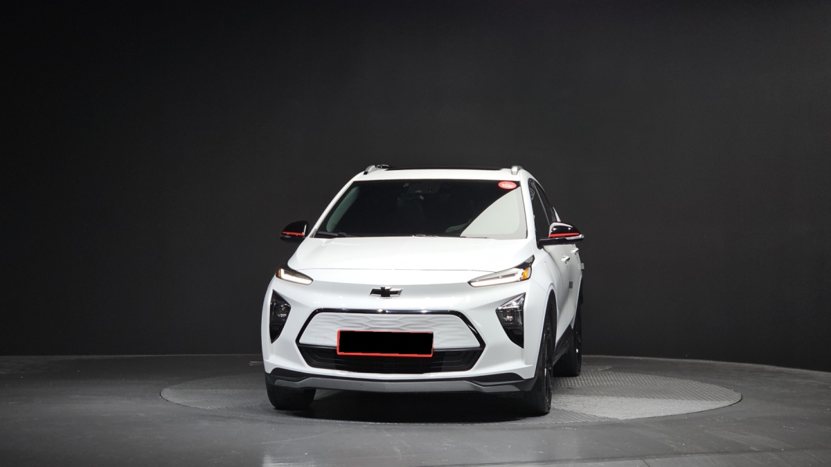 Chevrolet Bolt EUV, 2023 — фото 3 из 12