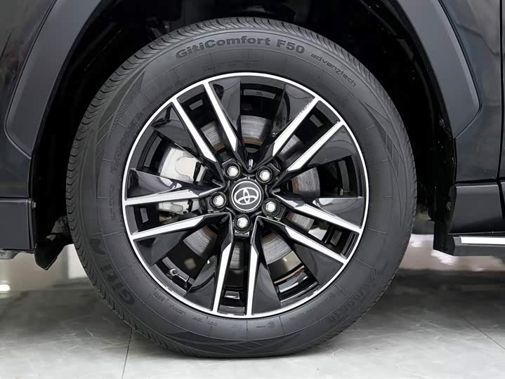 Toyota Wildlander Hybrid, 2021 — фото 5 из 9