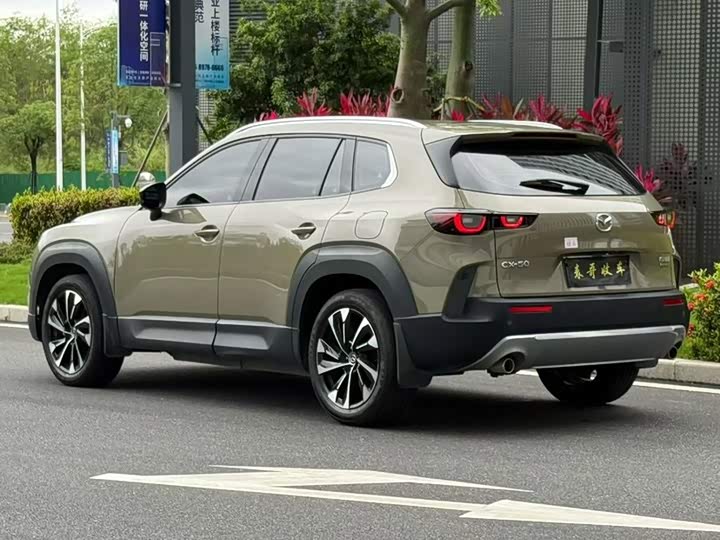 Mazda CX-50, 2024 — фото 7 из 9