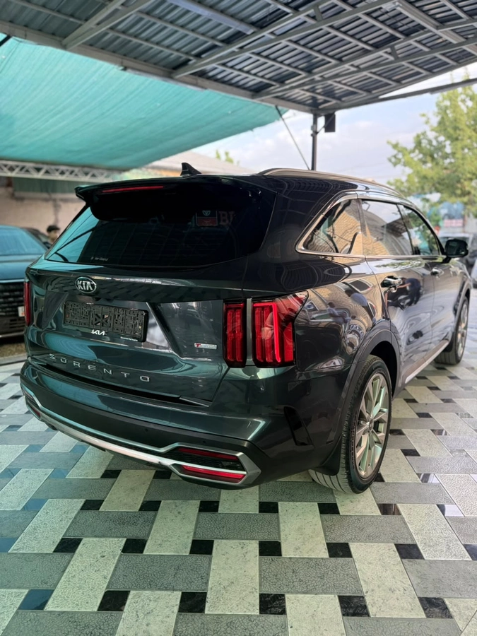 Kia Sorento, 2021 — фото 4 из 6