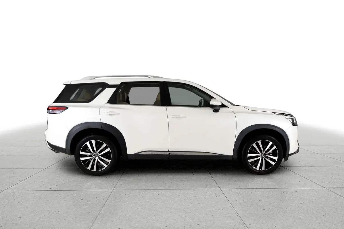 Nissan Pathfinder, 2024 — фото 7 из 10