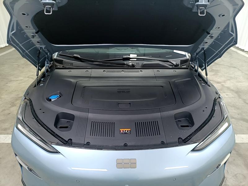 Geely Galaxy E8, 2025 — фото 12 из 12
