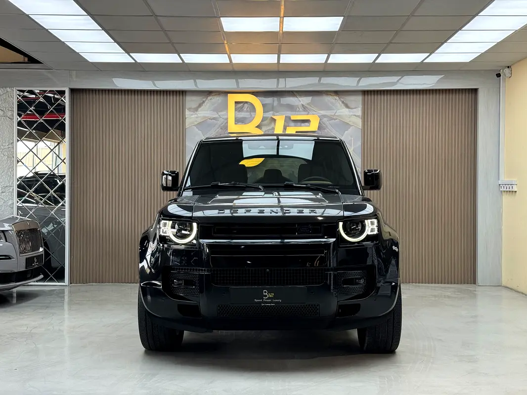 Land Rover Defender, 2025 — фото 3 из 10