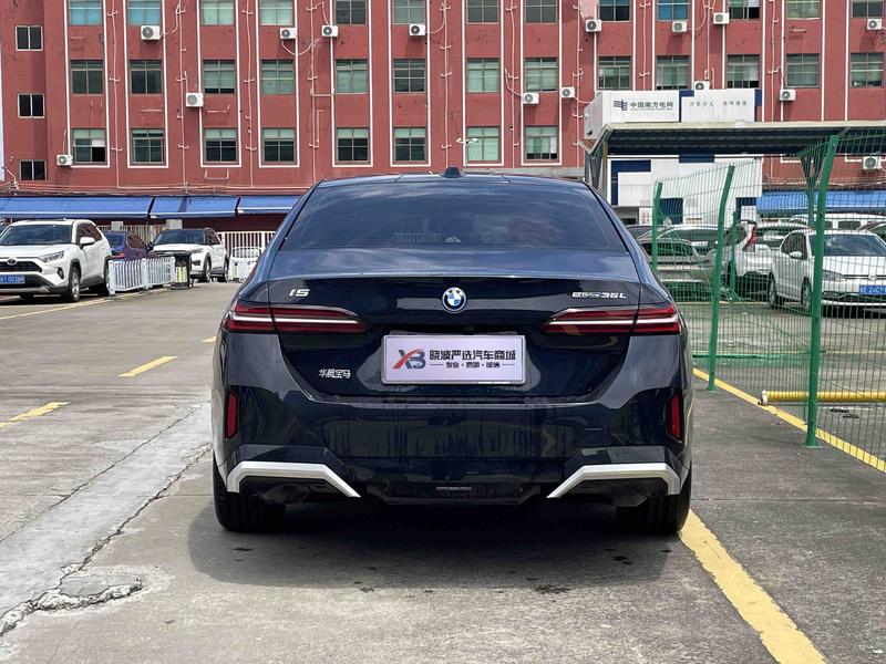 BMW i5, 2024 — фото 5 из 12