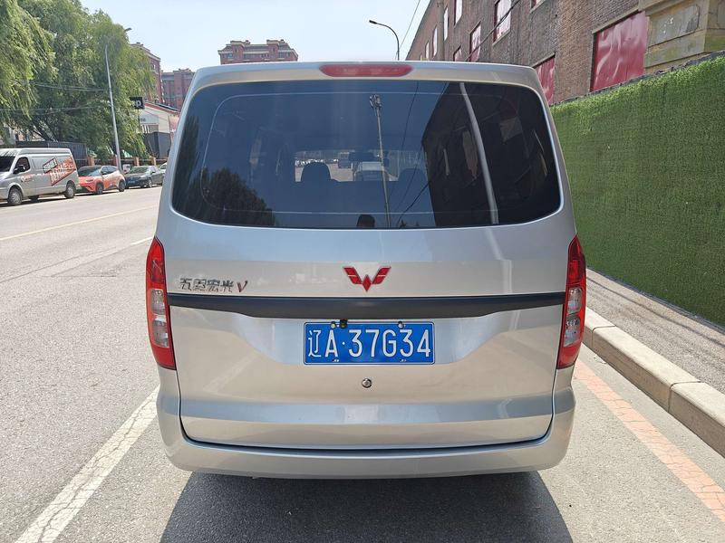 Wuling Hongguang V, 2023 — фото 5 из 12