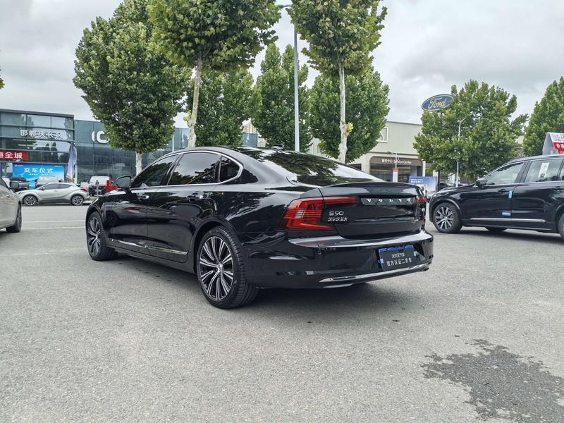 Volvo S90, 2023 — фото 4 из 12
