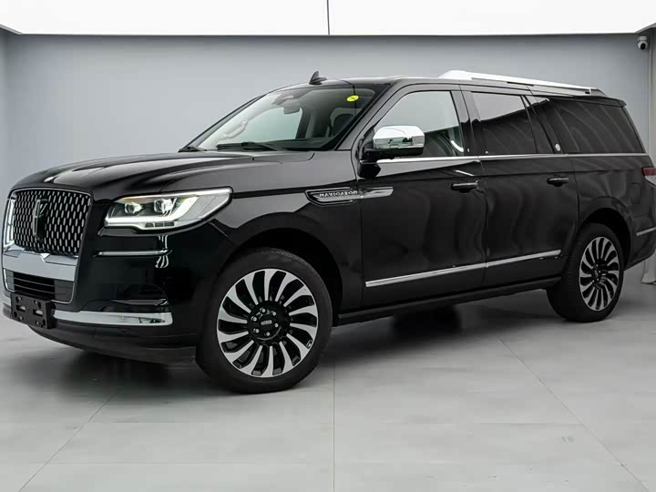 Lincoln Navigator, 2026 — купить в Иванове под ключ
