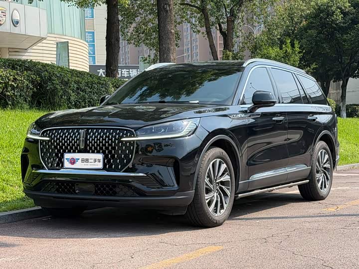 Lincoln Aviator, 2024 — купить в Брянске под ключ
