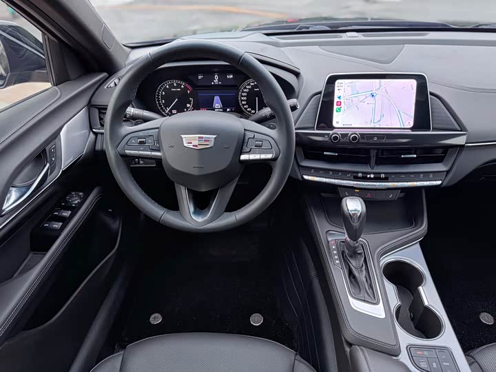 Cadillac CT4, 2022 — фото 9 из 9