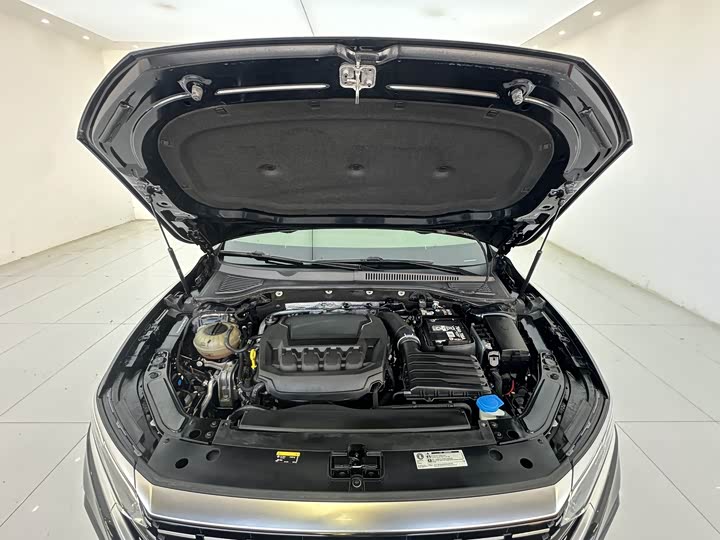 Volkswagen Passat, 2023 — фото 8 из 9