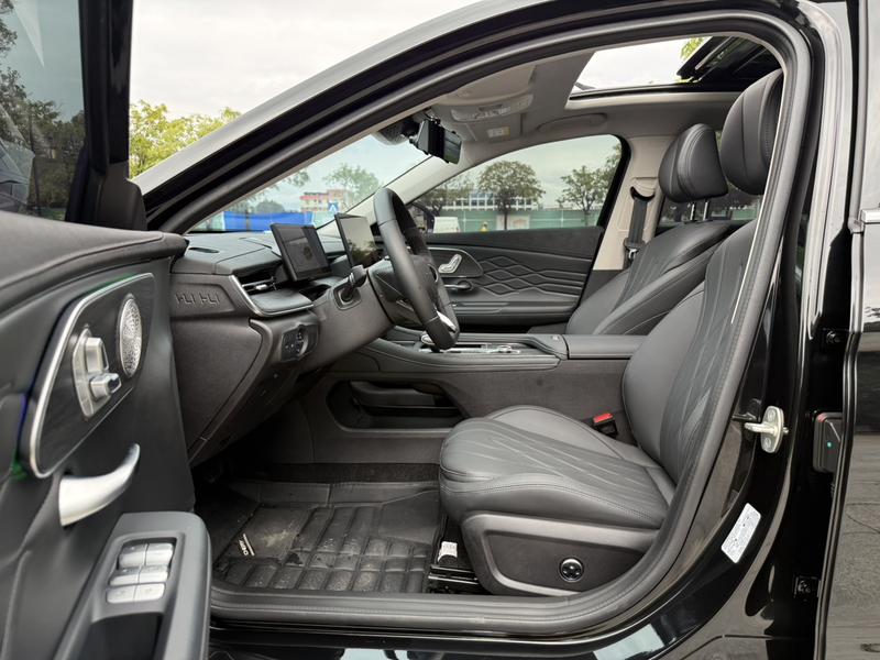 Chery Arrizo 8 Pro, 2025 — фото 12 из 12