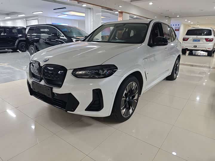 BMW iX3, 2023 — купить в Твери под ключ