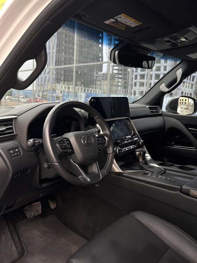 Lexus LX, 2022 — фото 9 из 12