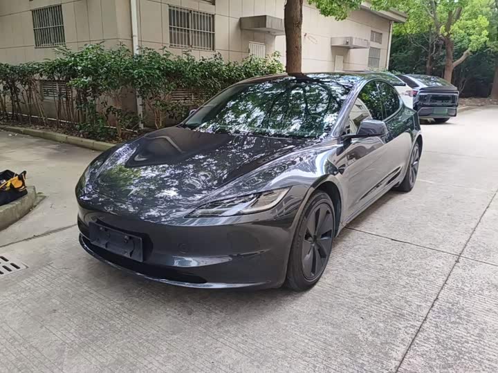 Tesla Model 3, 2024 — фото 2 из 9