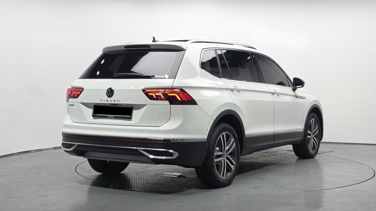 Volkswagen Tiguan, 2024 — фото 2 из 12