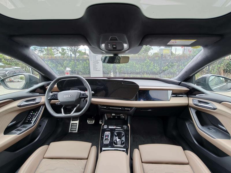 Audi A6L e-tron, 2025 — фото 7 из 12