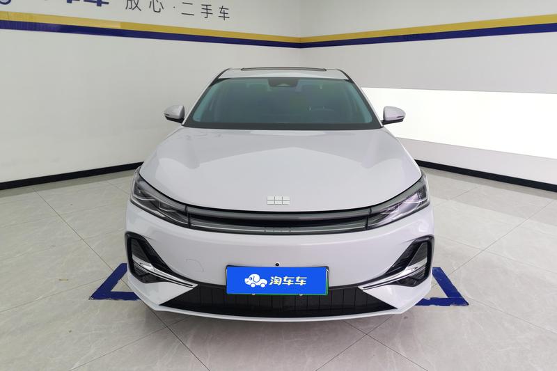 Geely Galaxy A7, 2025 — фото 2 из 12