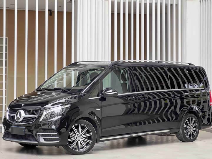 Mercedes-Benz V-Class, 2024 — купить в Кирове под ключ