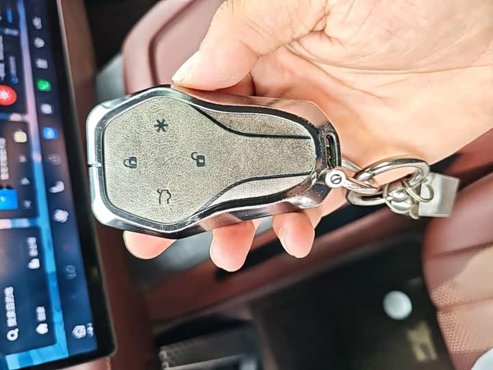 GAC Hyptec HL, 2025 — фото 9 из 9