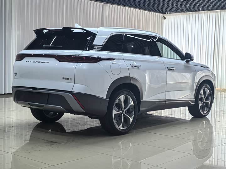 BYD Frigate 07, 2023 — фото 7 из 9