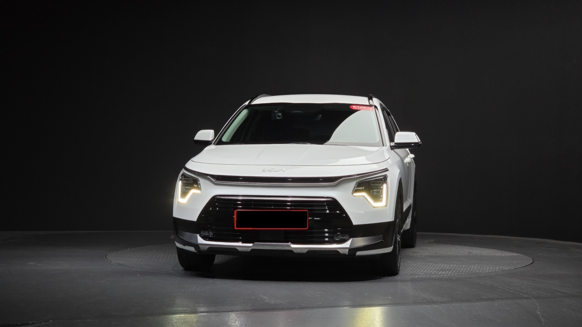 Kia Niro, 2022 — фото 3 из 12