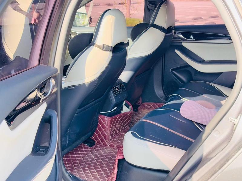 BYD Qin Plus, 2022 — фото 10 из 12