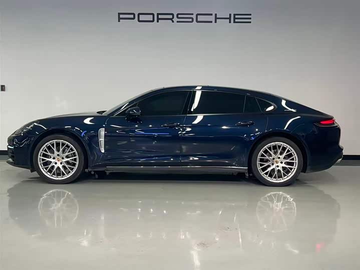 Porsche Panamera, 2022 — фото 4 из 9