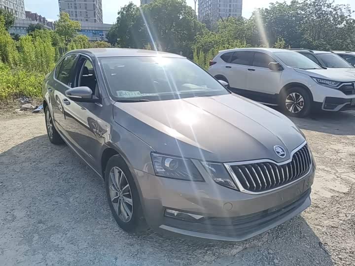 Skoda Octavia Pro, 2021 — фото 4 из 9
