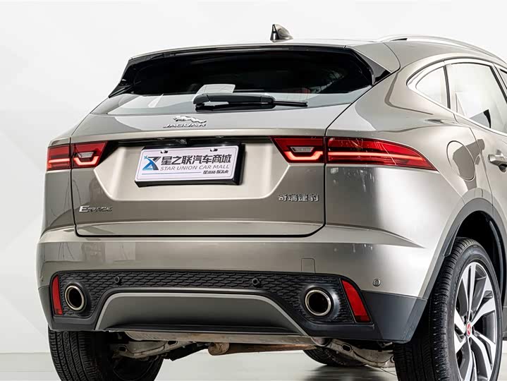 Jaguar E-Pace, 2023 — фото 7 из 9
