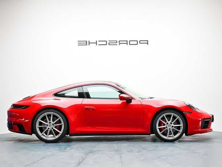 Porsche 911, 2022 — фото 6 из 9