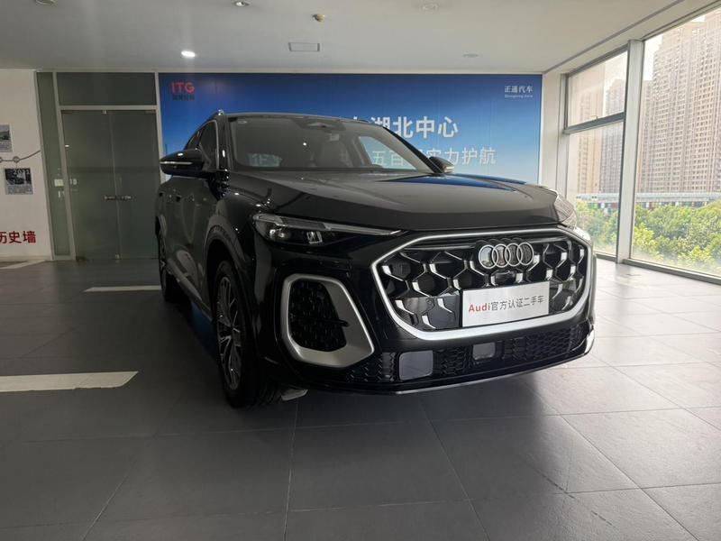 Audi Q5L, 2025 — фото 3 из 12