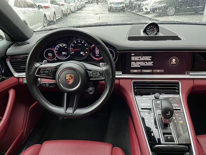 Porsche Panamera, 2022 — фото 8 из 9