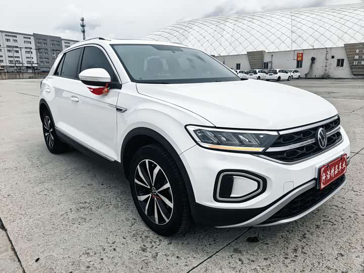 Volkswagen T-Roc, 2024 — купить в Санкт-Петербурге под ключ