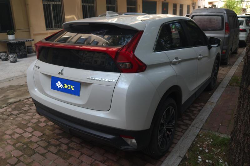 Mitsubishi Eclipse Cross, 2022 — фото 3 из 11