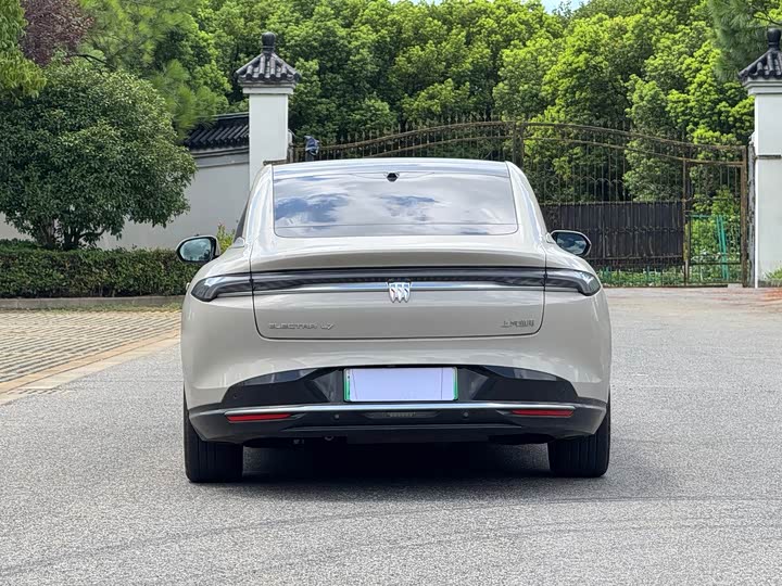 Buick Electra L7, 2025 — фото 6 из 9