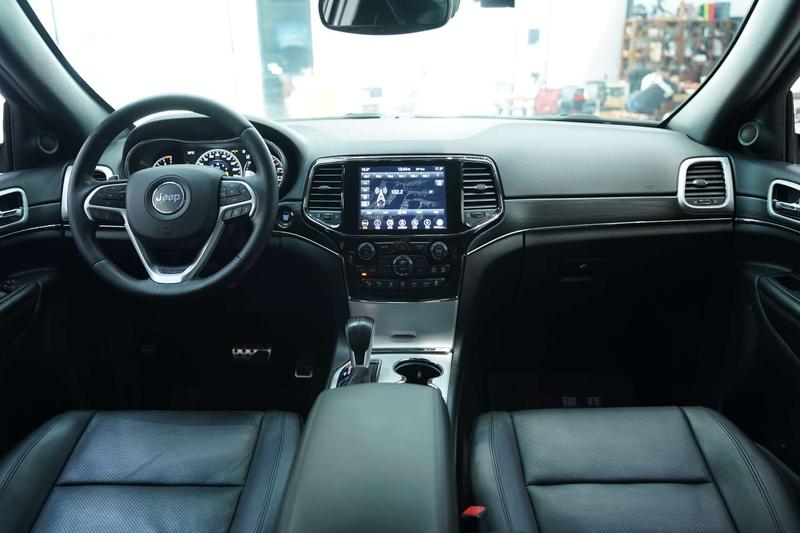 Jeep Grand Cherokee, 2022 — фото 7 из 12