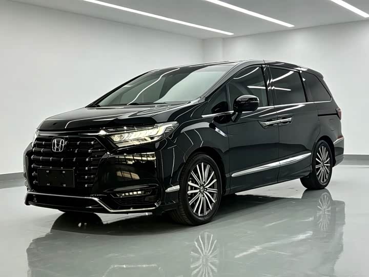 Honda Elysion, 2022 — купить в Кирове под ключ