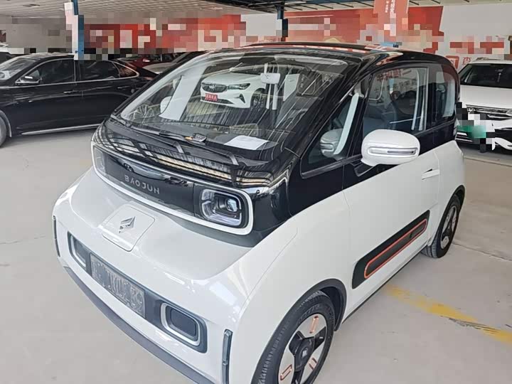 Baojun KiWi EV, 2022 — фото 2 из 9