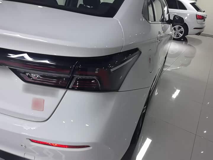 Chery Omoda S5 (Arrizo 5 Plus), 2024 — фото 8 из 9