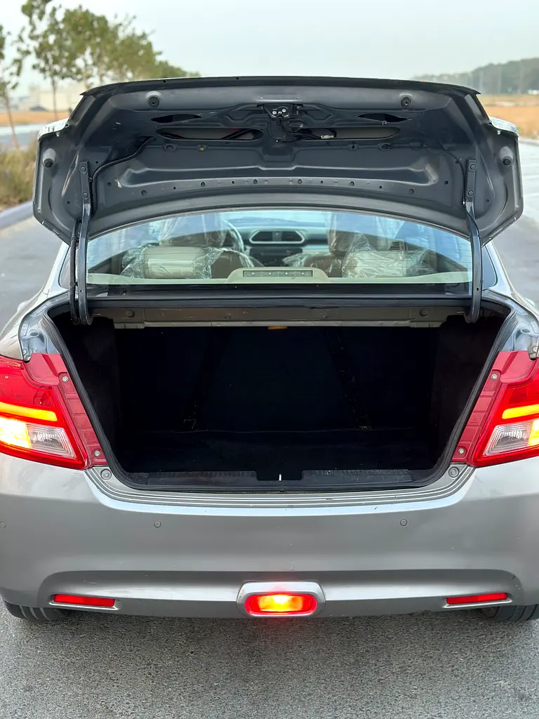 Suzuki Dzire, 2023 — фото 9 из 10