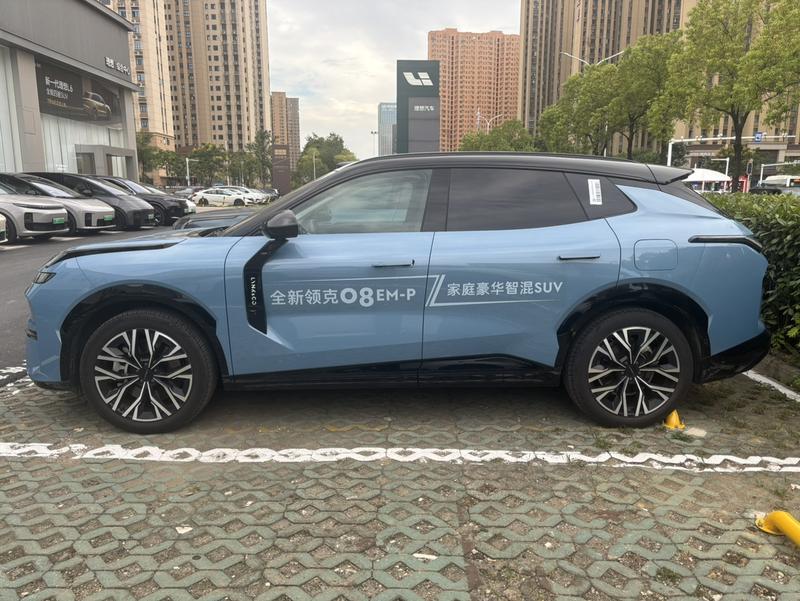 Lynk & Co 08 EM-P Hybrid, 2025 — фото 3 из 9